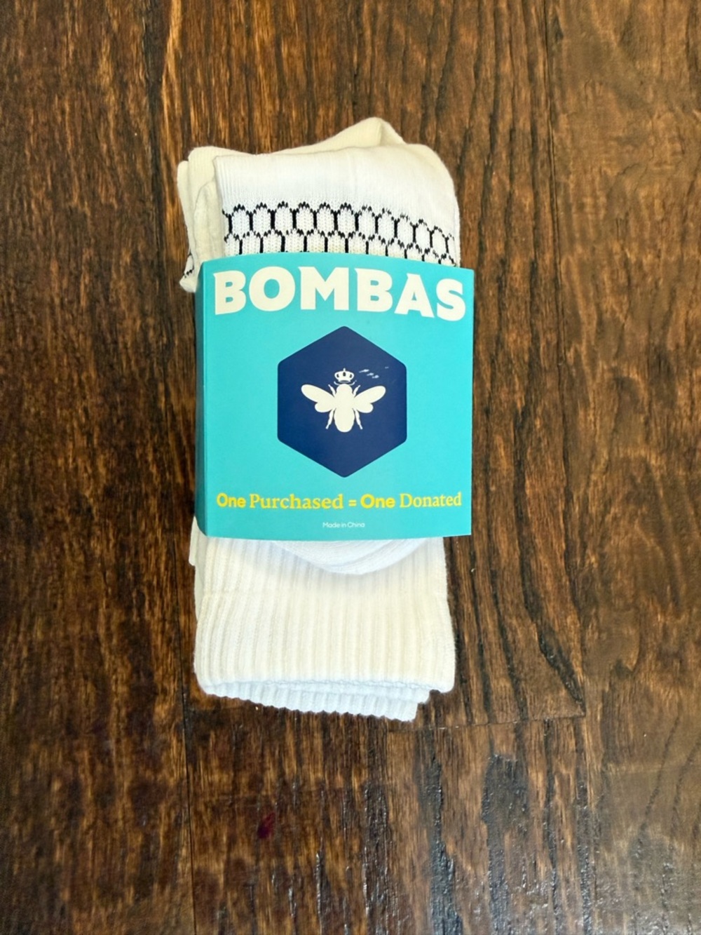 Bombas Women’s White Crew Socks with Black Accent